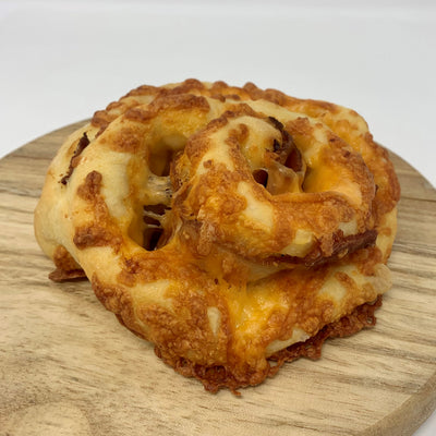 Bacon & Cheese Scroll Single