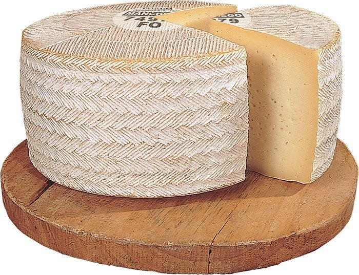 SHEEP CHEESE WITH TRUFFLE 150 g
