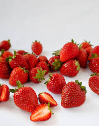 DUTCHESS STRAWBERRIES 240 g