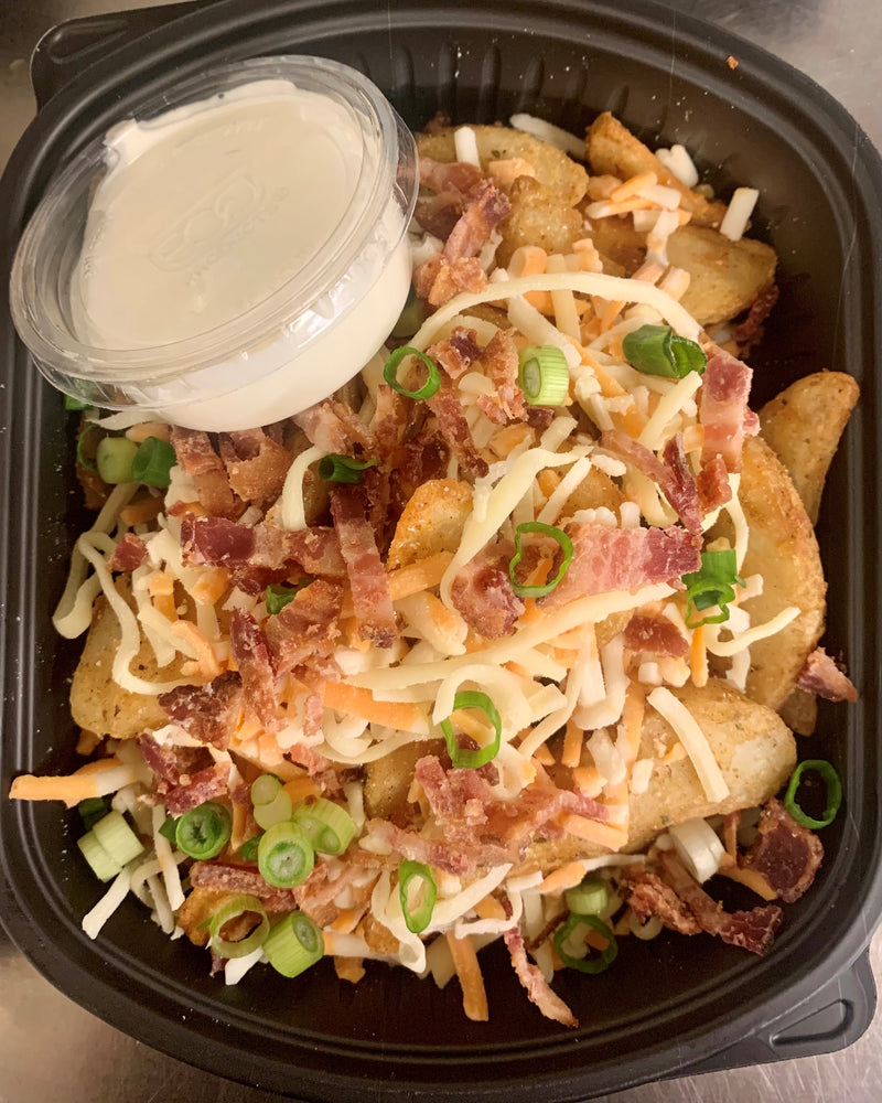 Potato Wedges w Sour Cream