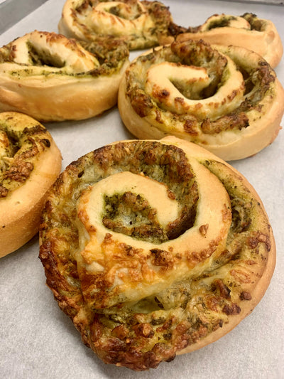 PARMESAN PESTO ONION SCROLLS 3 Pack