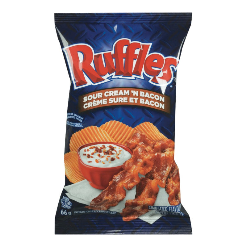 RUFFLES Sour Cream 'N Bacon Potato Chips 66g