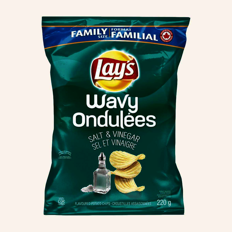 Lay's Wavy Salt & Vinegar Flavoured Potato Chips, 220 g