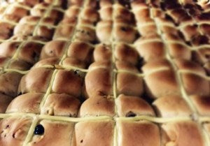 PORTOFINO Hot Cross Buns